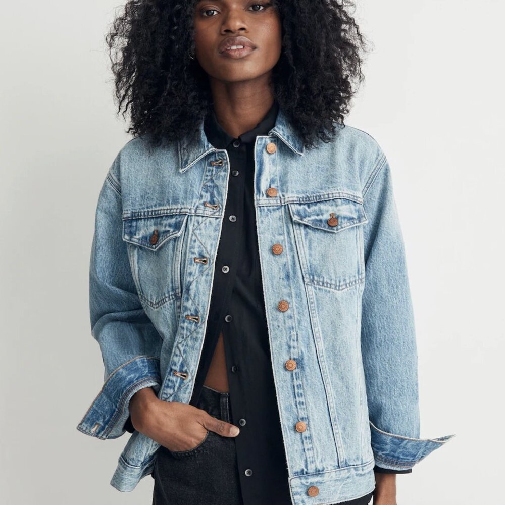 Madewell The Oversized Trucker Jean Jacket in Kelson Wash